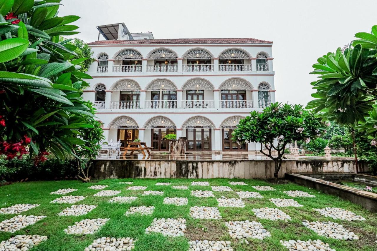 Saptapuri By Royal Orchid Hotels Limited พาราณสี ภายนอก รูปภาพ