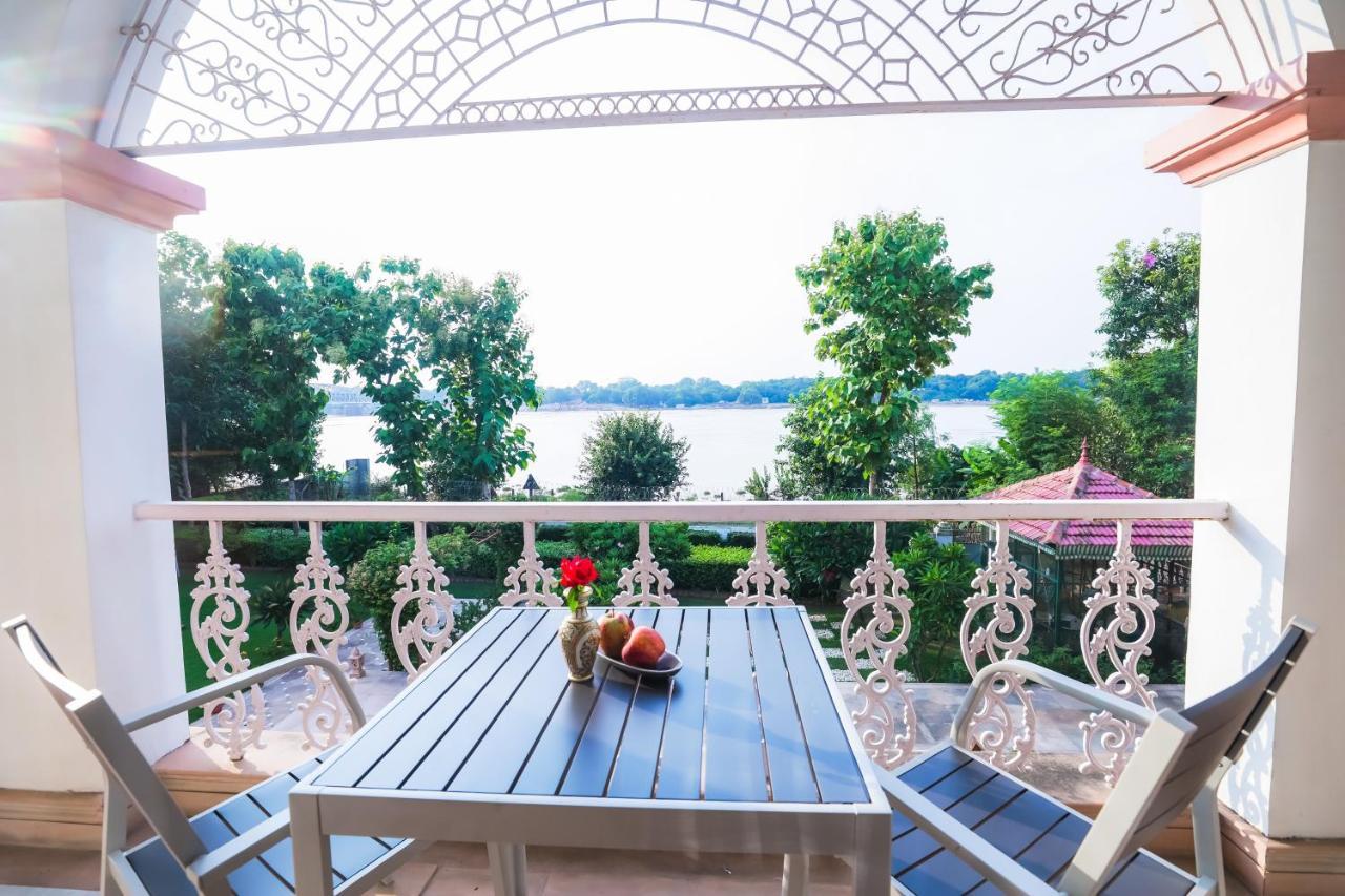 Saptapuri By Royal Orchid Hotels Limited พาราณสี ภายนอก รูปภาพ