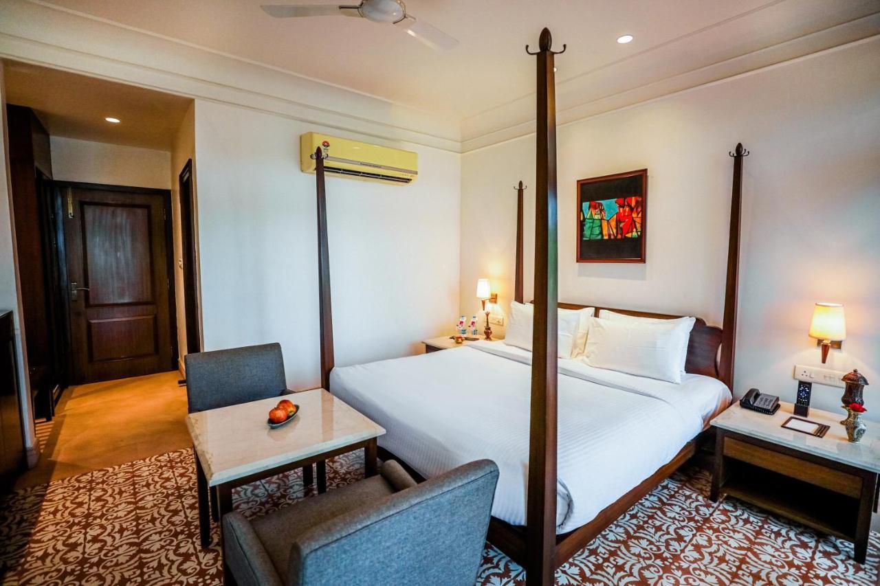 Saptapuri By Royal Orchid Hotels Limited พาราณสี ภายนอก รูปภาพ